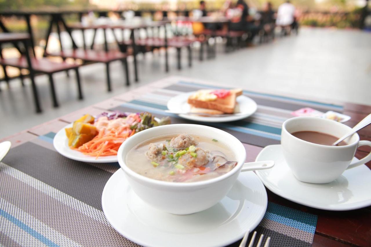 River Kwai View Hotel - Sha Extra Plus Certified Kancsanaburi Kültér fotó